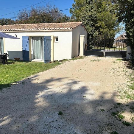 Maison De Vacances En Campagne Cavaillon Exteriér fotografie