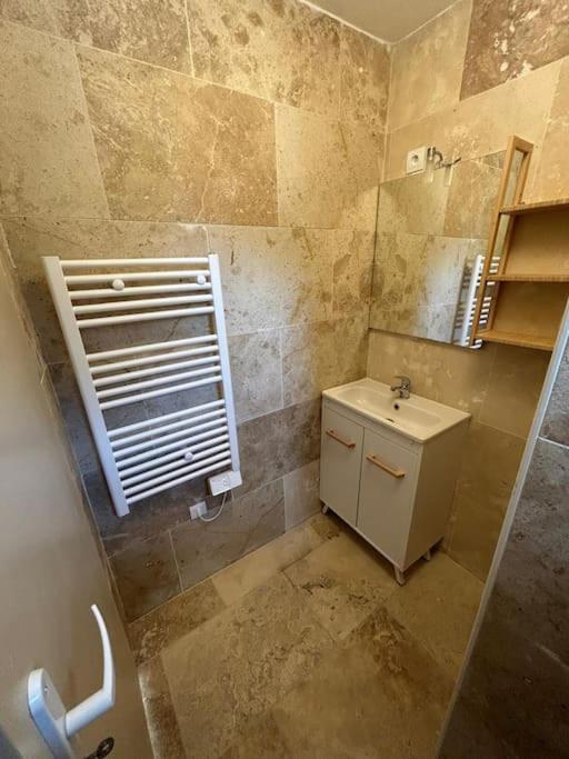 Maison De Vacances En Campagne Cavaillon Exteriér fotografie